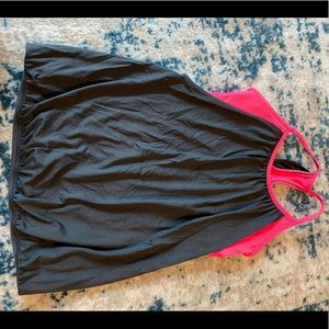 VINTAGE- lulu lemon top with built-in bra